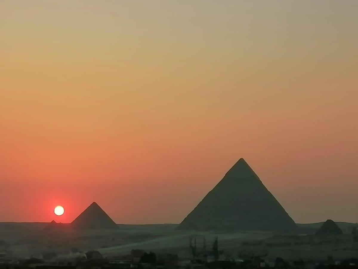 Draz Pyramids View Bed & Breakfast Kafret el-Gabal Exteriör bild